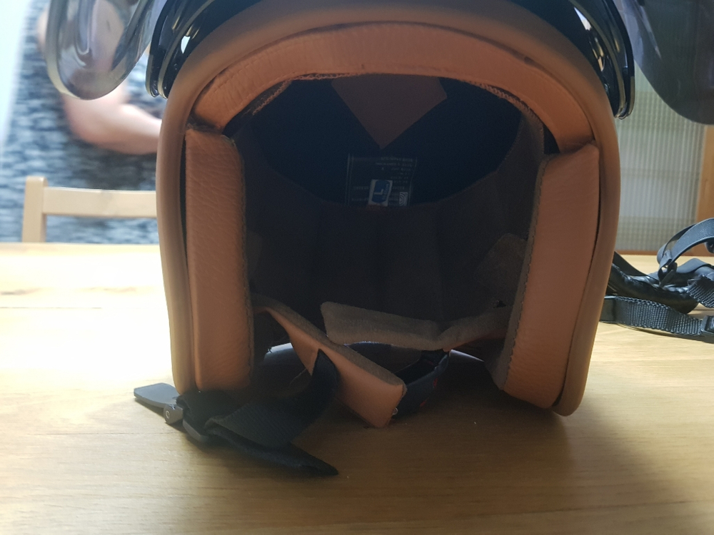 mtm오토바이헬멧팝니다--2