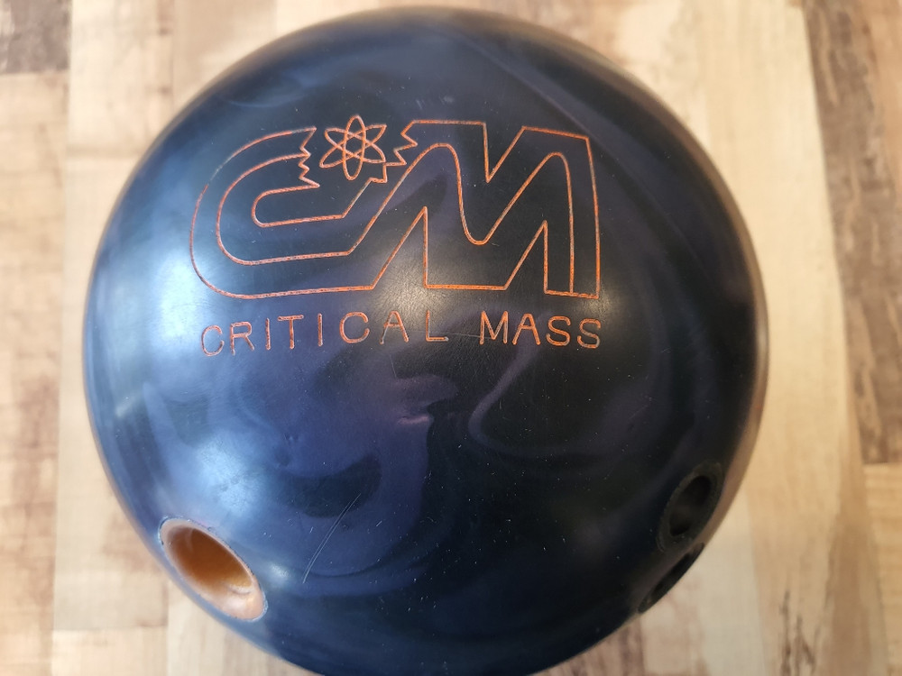 트랙 볼링공 15파운드 판매합니다~^^(가격내림) 이미지