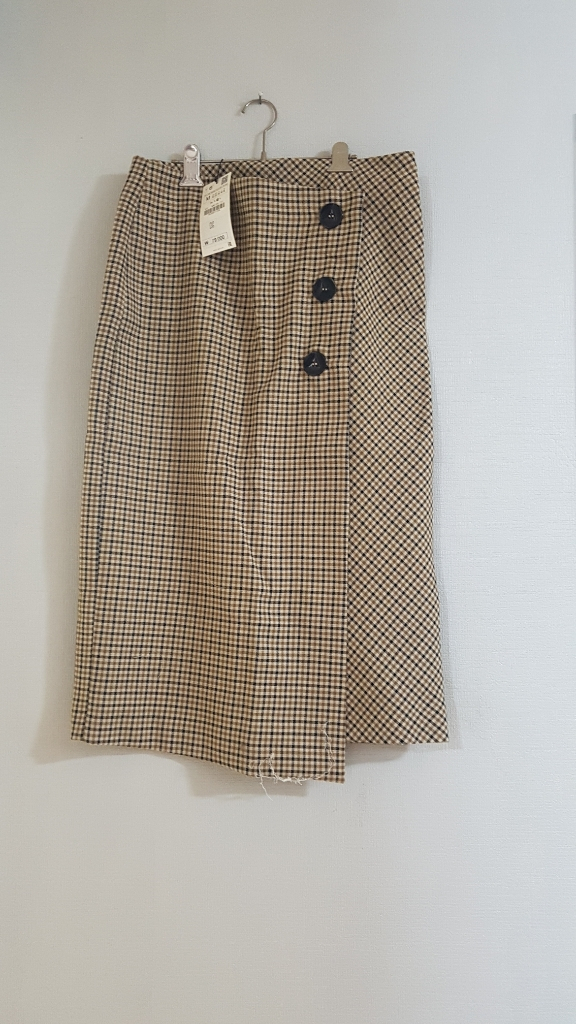 자라 체크스커트--2