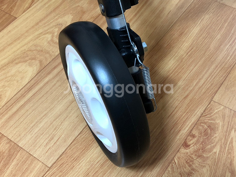미개봉새상품) 라온아띠 kcs-302 노인 보조보행기--3