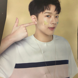 라이관린 이니스프리 포스터