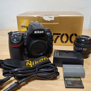 니콘 D700