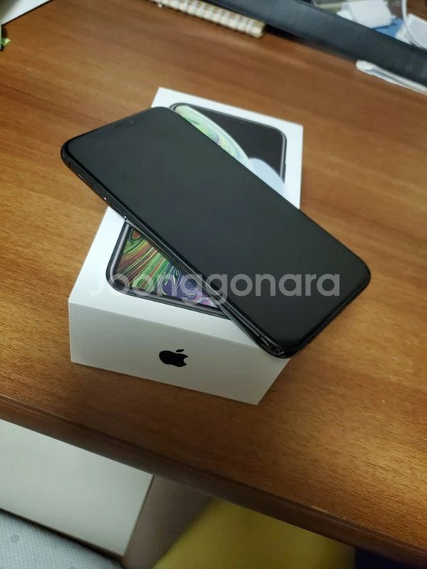 아이폰xs 블랙 A급 64g 540.000원 개인입니다--1