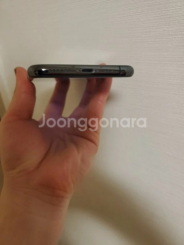 아이폰xs 블랙 A급 64g 540.000원 개인입니다--8