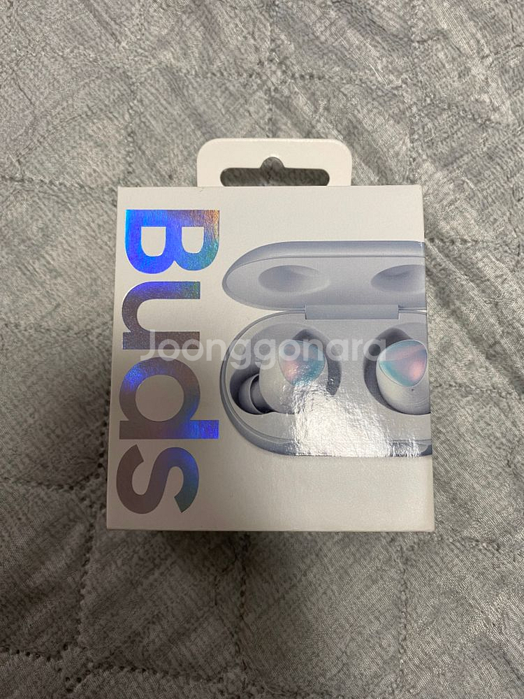 갤럭시버즈 실버색상 팝니다--0