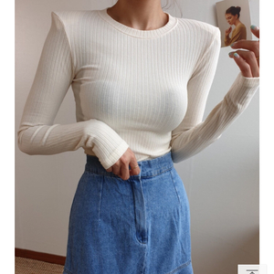 어깨패드 티셔츠