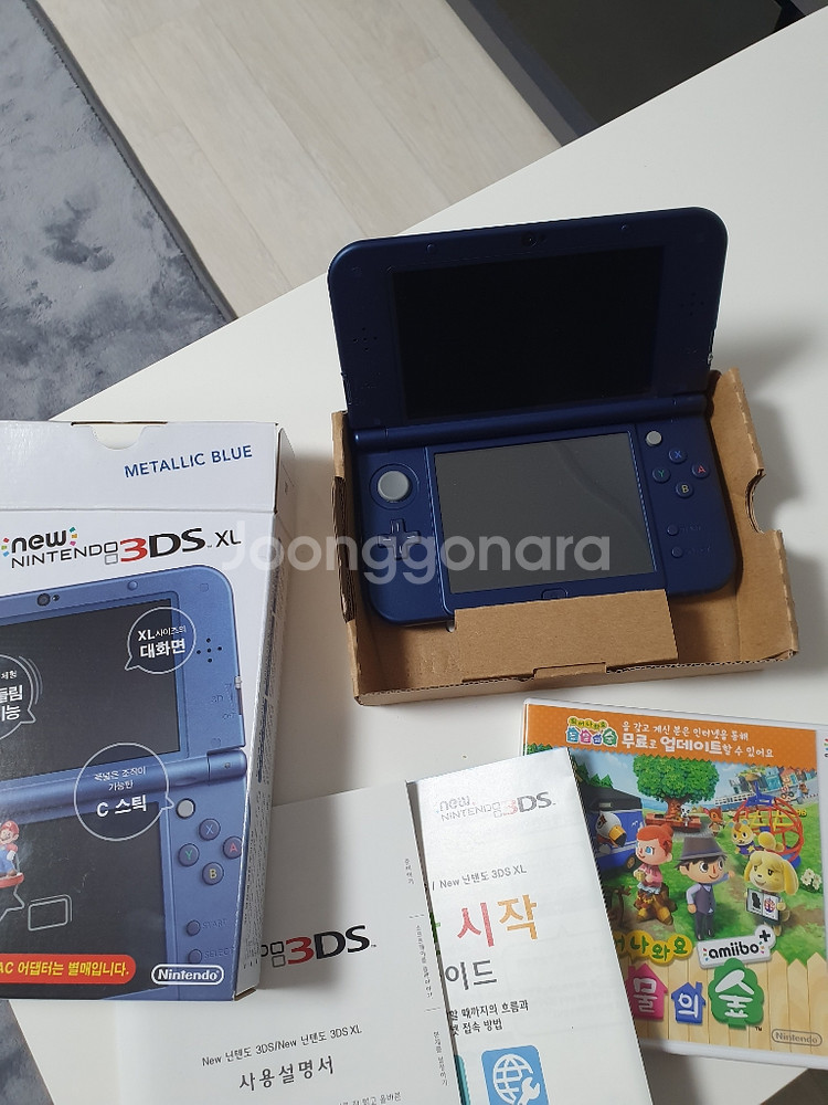 닌텐도DS XL 팔아요. 상태 A급, 충전기포함--2