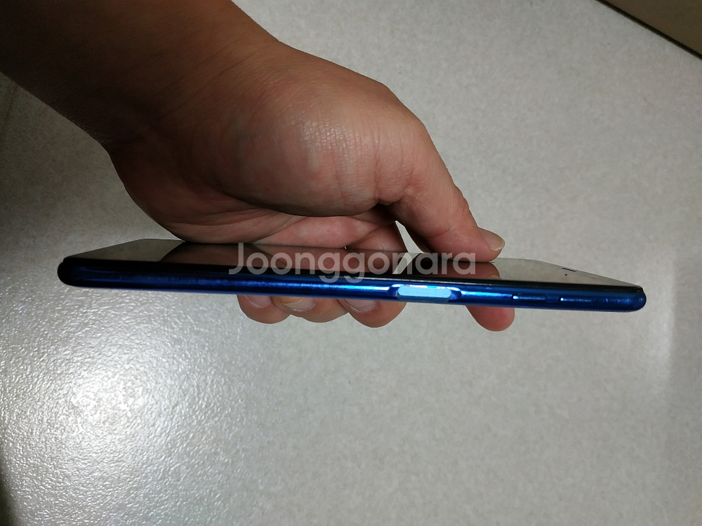 삼성 A7 A750 (2018) 64기가 U+ A급 (--2