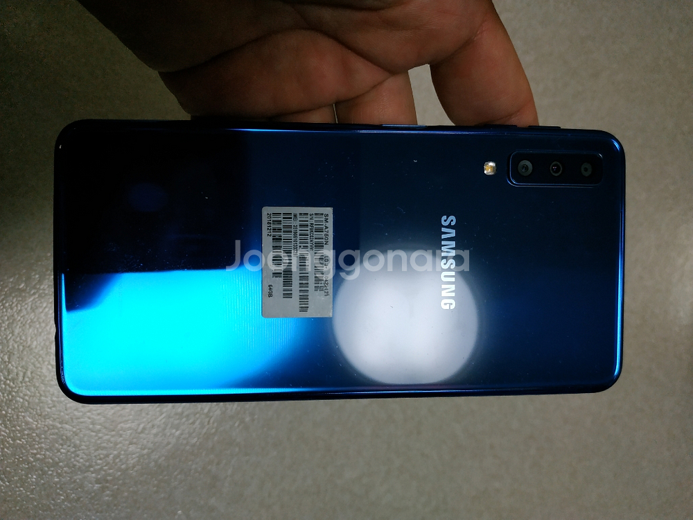 삼성 A7 A750 (2018) 64기가 U+ A급 (--5