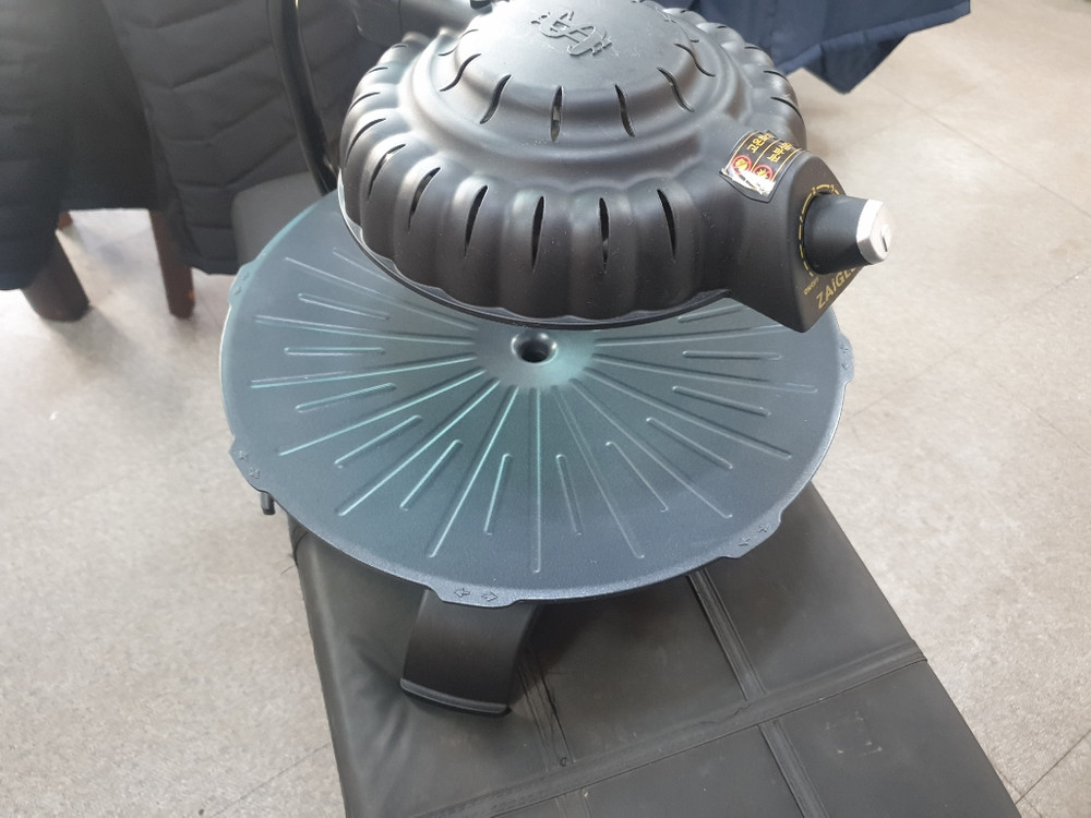 자이글 핸썸(고기굽는판)팝니다.--3