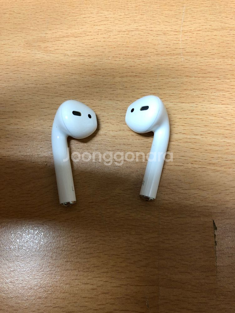 에어팟1 판매합니다--3