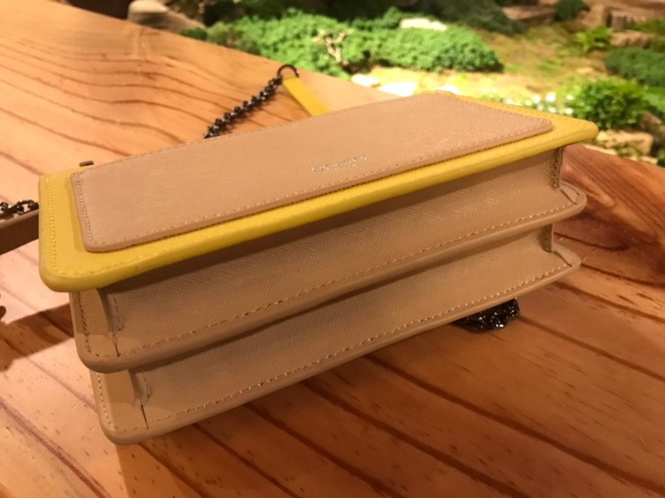 바키아백 스카이캐슬 김혜윤백 거의 새상품--2