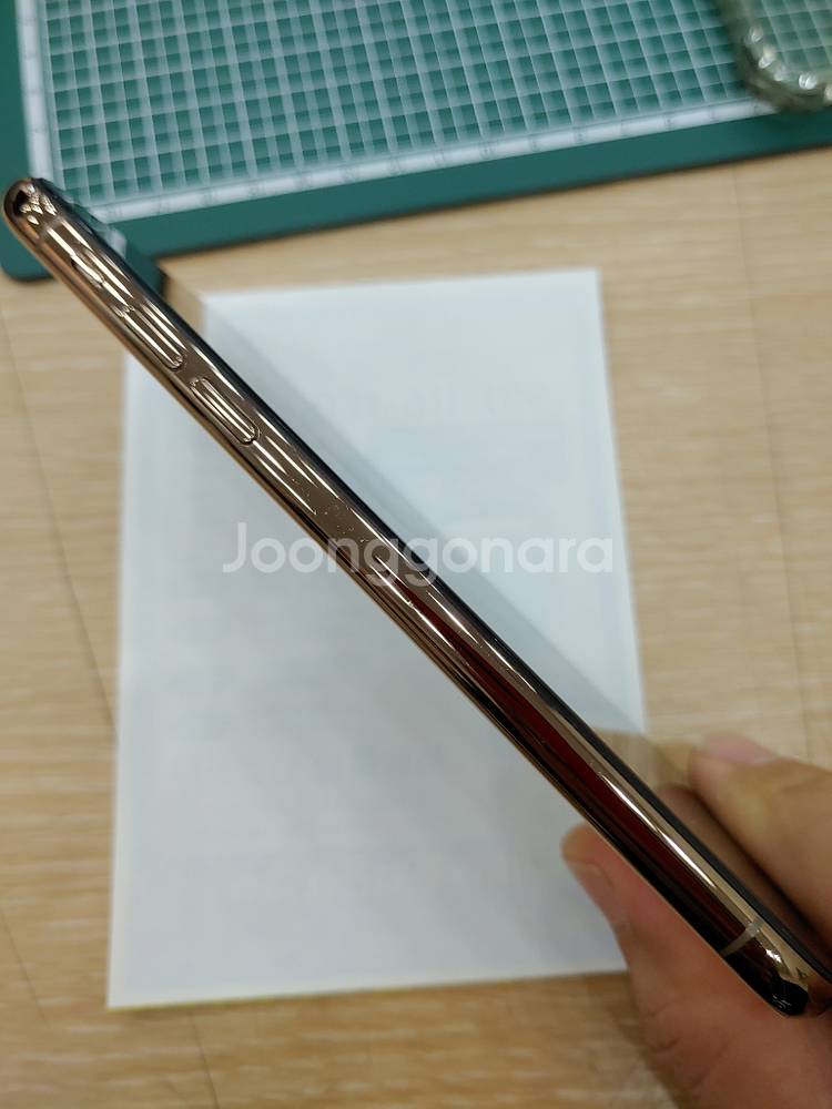 아이폰XS 256G 골드 페이스아이디X 사제액정폰 판매--5