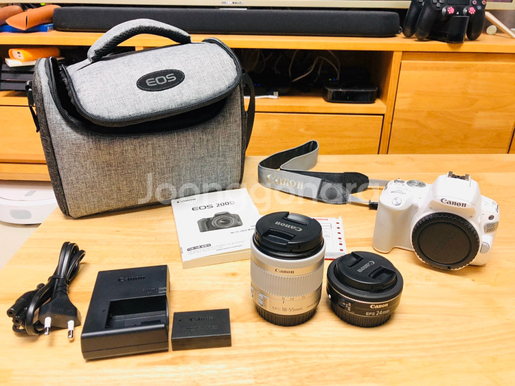 캐논 200d(화이트) 18-55mm 번들킷+24mm--0