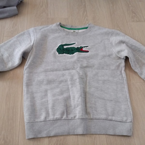 라코스테 맨투맨 size 95