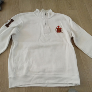 흰색 반집업맨투맨 size 105