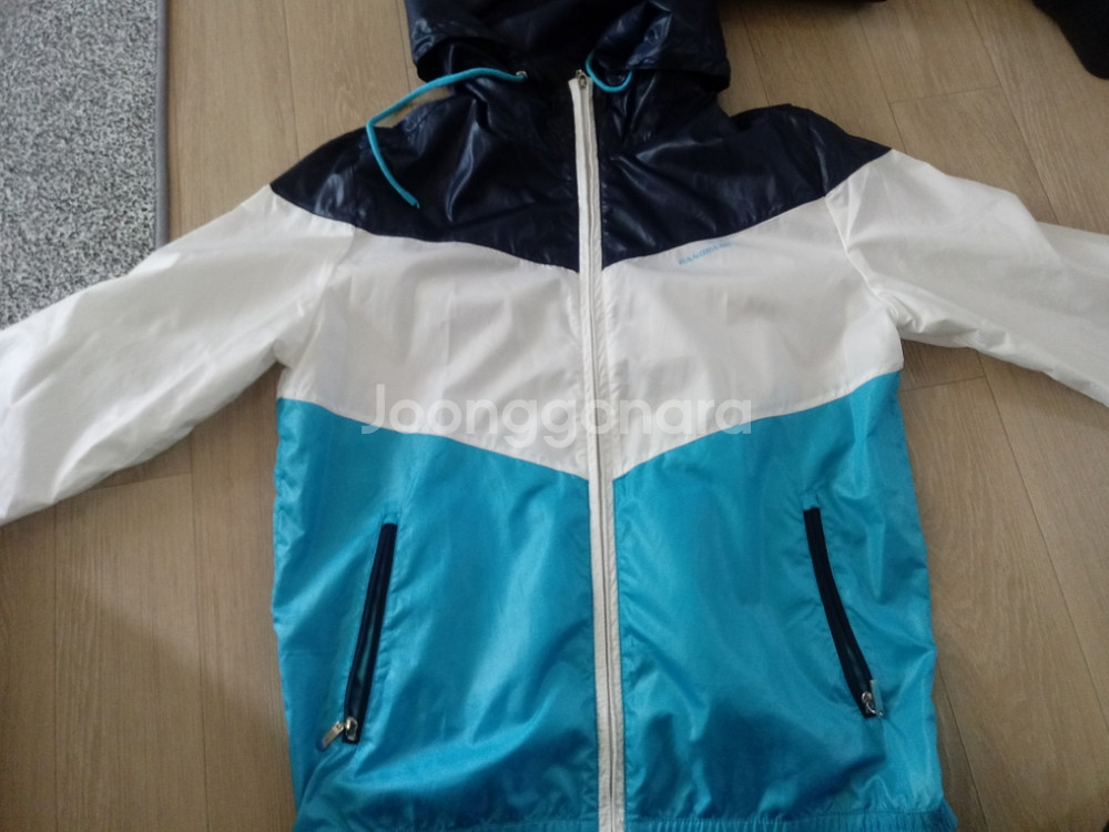 여름용 남자점퍼 얇음--1