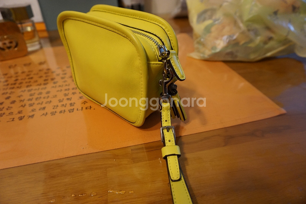 COACH손클러치--7
