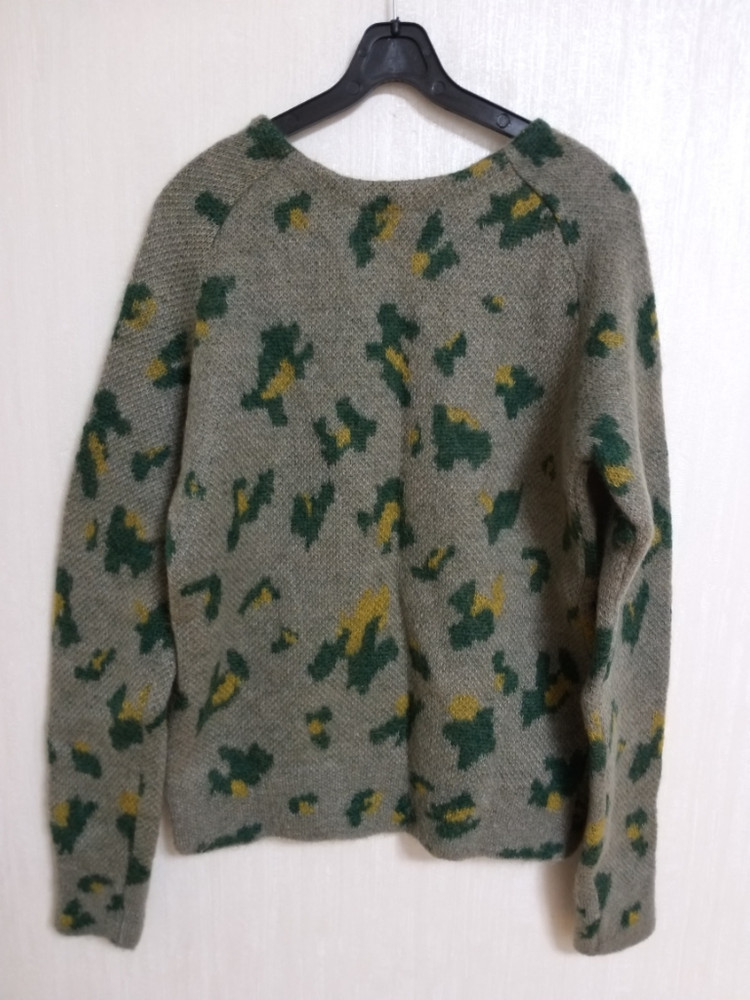 명품 여성 발렌시아가 라운드넥 니트 (새상품.박시95) 이미지