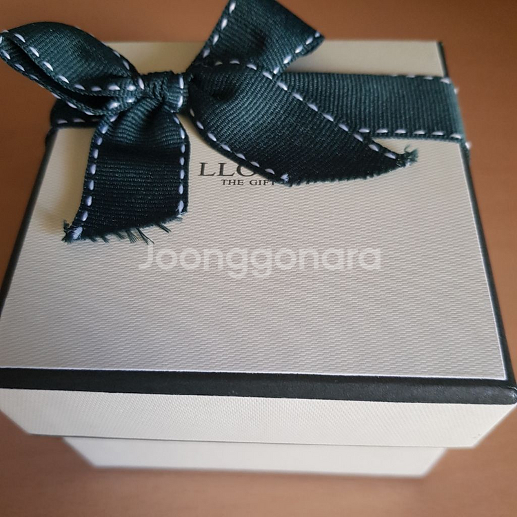 로이드 남성 메탈시계 팝니다.--2