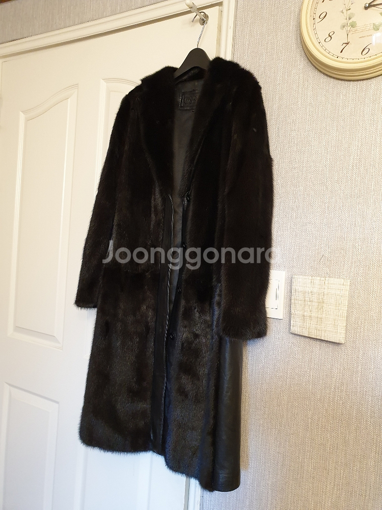 OSSO 밍크.양가죽 양면롱트렌치 코트--2