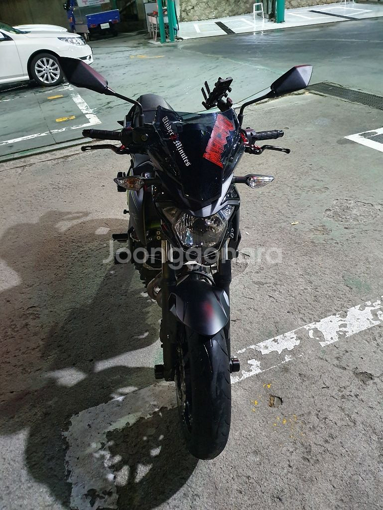병적으로 관리한 가와사키 z650 판매합니다.--4