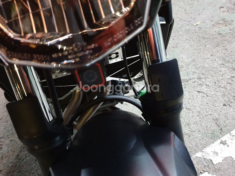 병적으로 관리한 가와사키 z650 판매합니다.--6