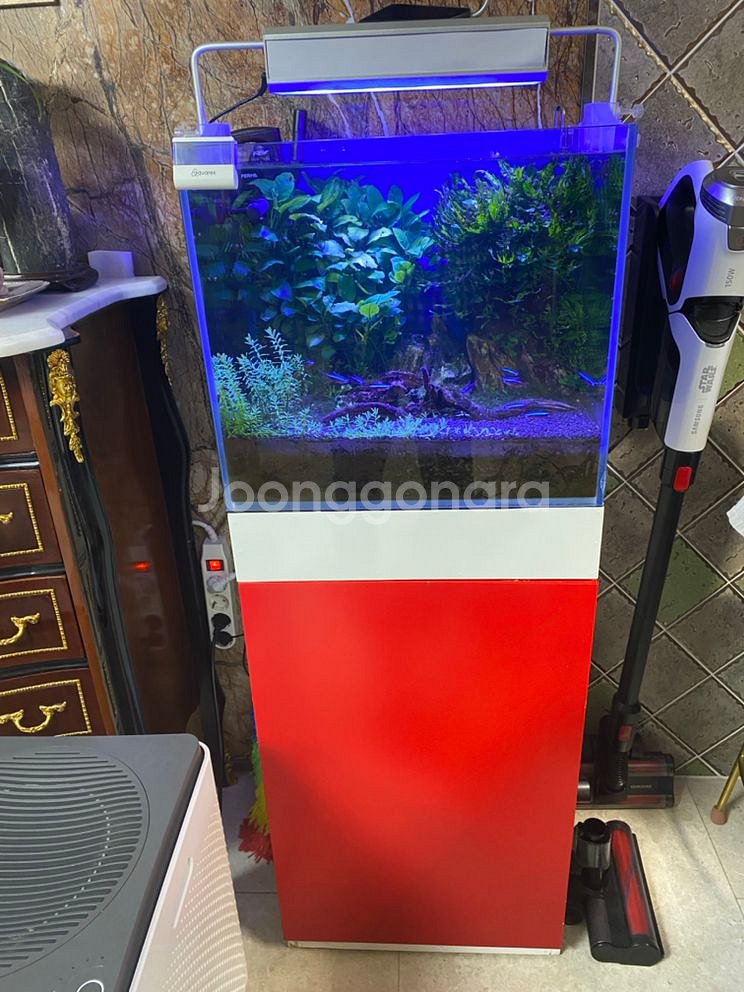 민물어항 판매합니다.--2