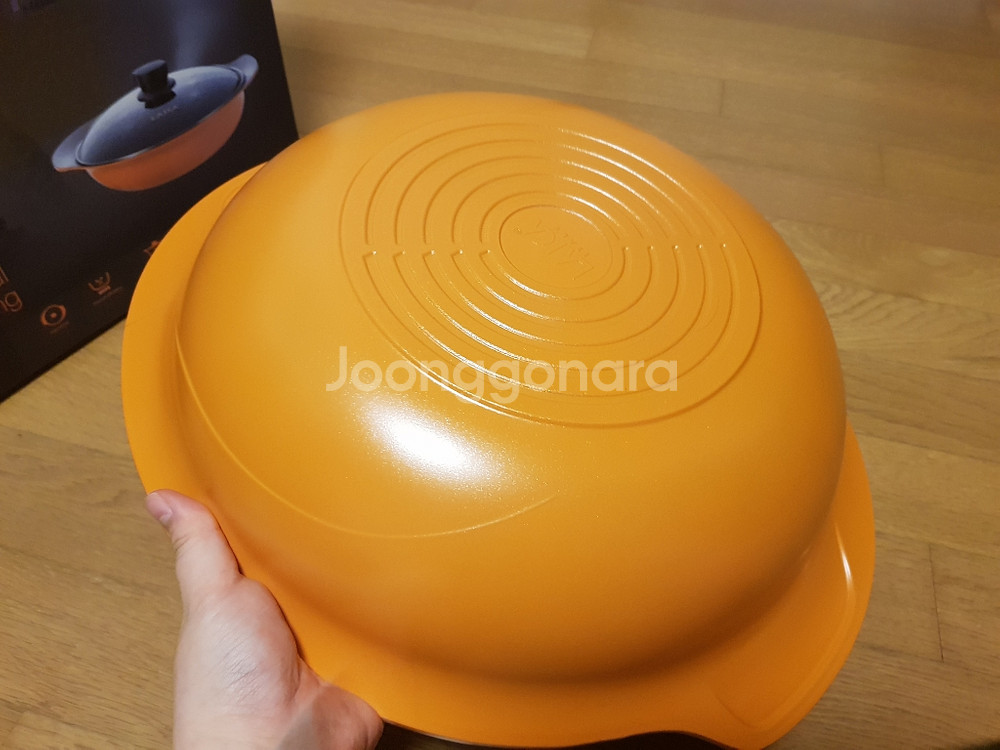 34웍 라이카루피너스 전골냄비--2