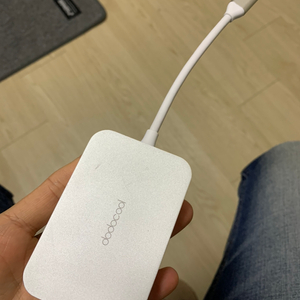 usb-c 타입 허브 판매합니다.