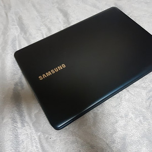 삼성 경량 노트북 128GB 4GB 1.3kg
