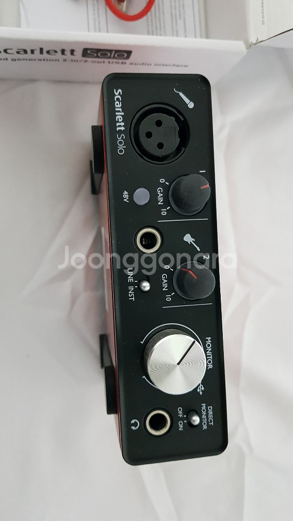 포커스라이트 스칼렛 솔로 7만원에 팝니다!--2