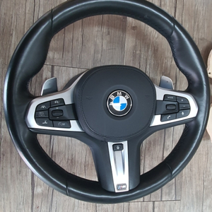 BMW G30 정품 M팩 핸들