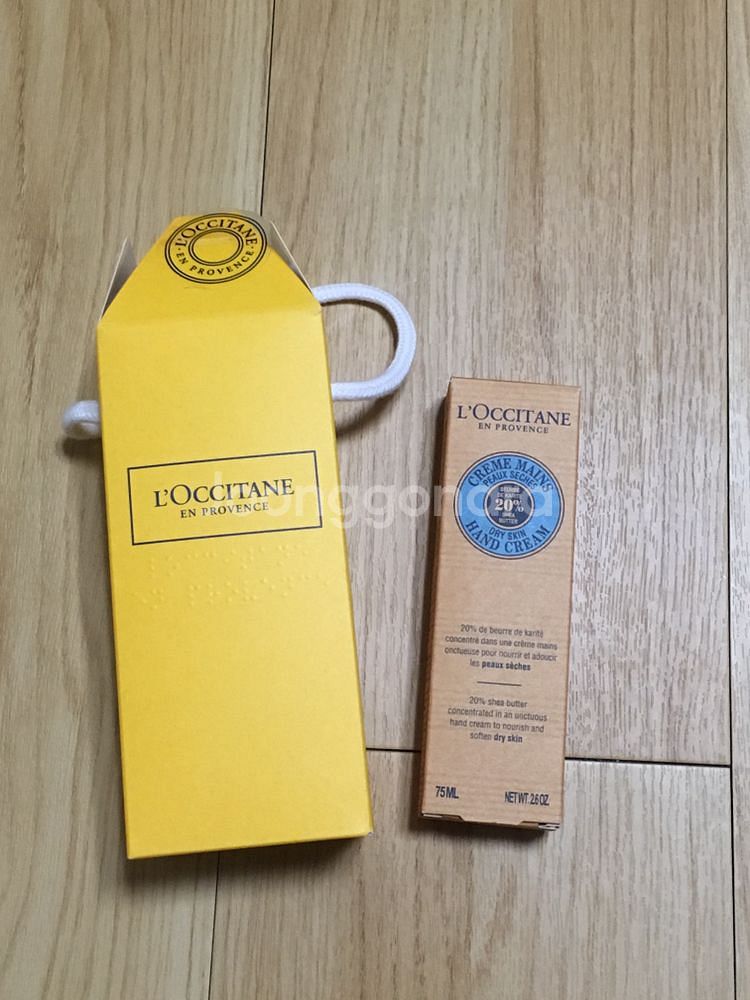 미개봉/선물포장있음/록시땅 핸드크림 대용량 75ml--0