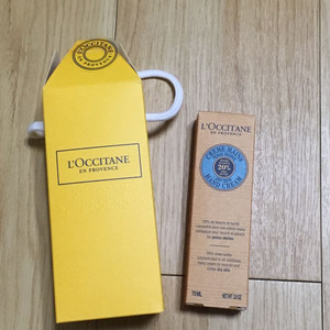 미개봉/선물포장있음/록시땅 핸드크림 대용량 75ml