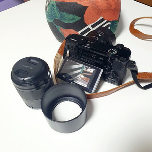 a6000+sel50f18(여친렌즈) 팝니다