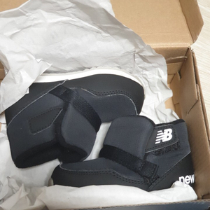 뉴발란스 키즈 125 부츠