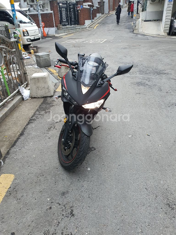 서울) 17년식 야마하 r3팝니다--2