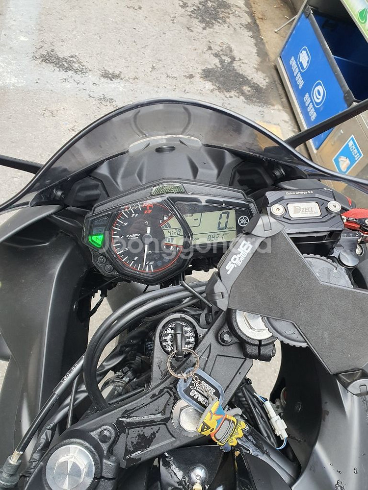 서울) 17년식 야마하 r3팝니다--4