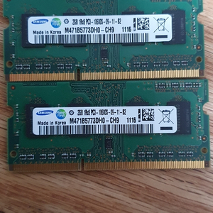 Samsung ddr3 2GB 2개 4GB