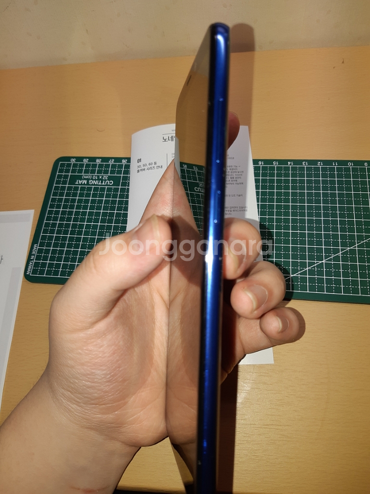 갤럭시 a9 2018 (자급제 128gb)공기계--2
