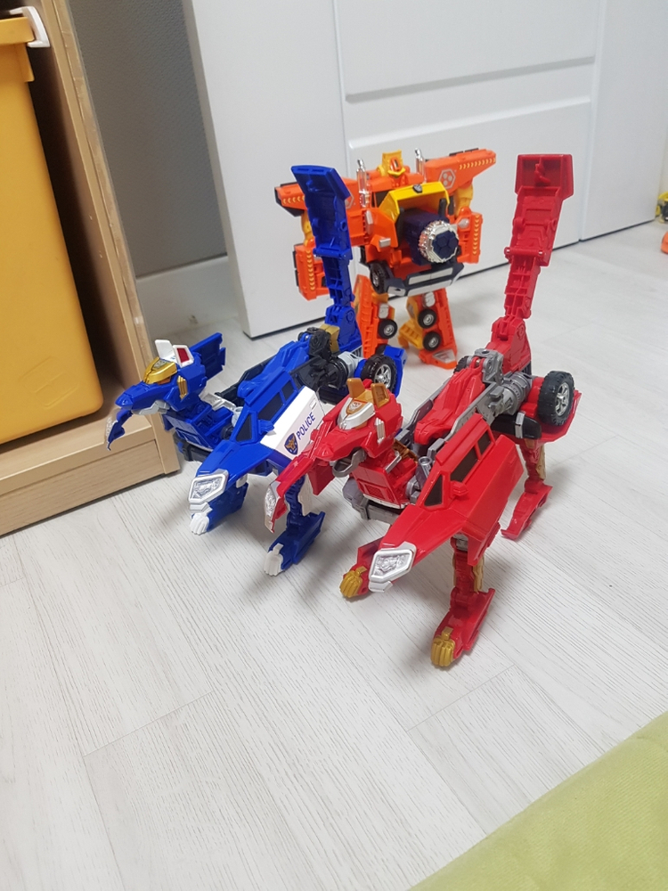 카봇 펜타스톰, 에이스, 오토소닉, 비트론판매합니다.--9