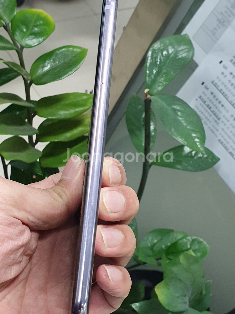 v30 64g kt a급 공기계 팔아요--4