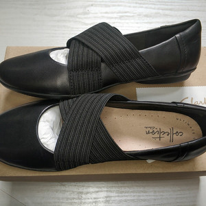 클락스 Clarks 여성 단화 플랫슈즈 블랙 225