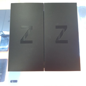 미개봉 KT 갤럭시 Z플립 Flip 미러블랙 F700
