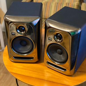 krk rokit5 g3 chrome edition