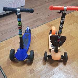 어린이 킥보드 2대