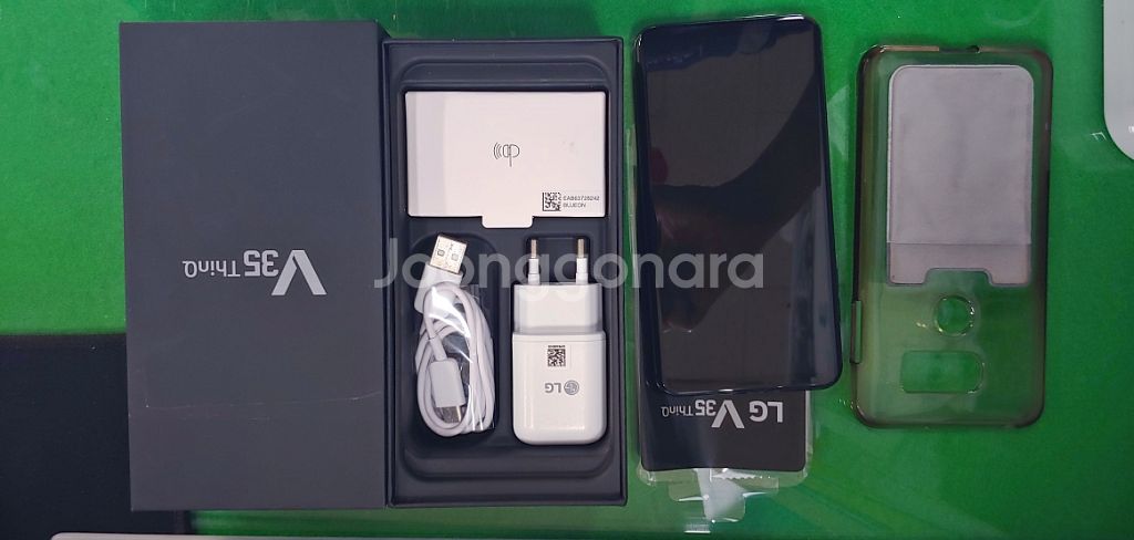 LG V35 특s급 판매(출고가104만원)--4