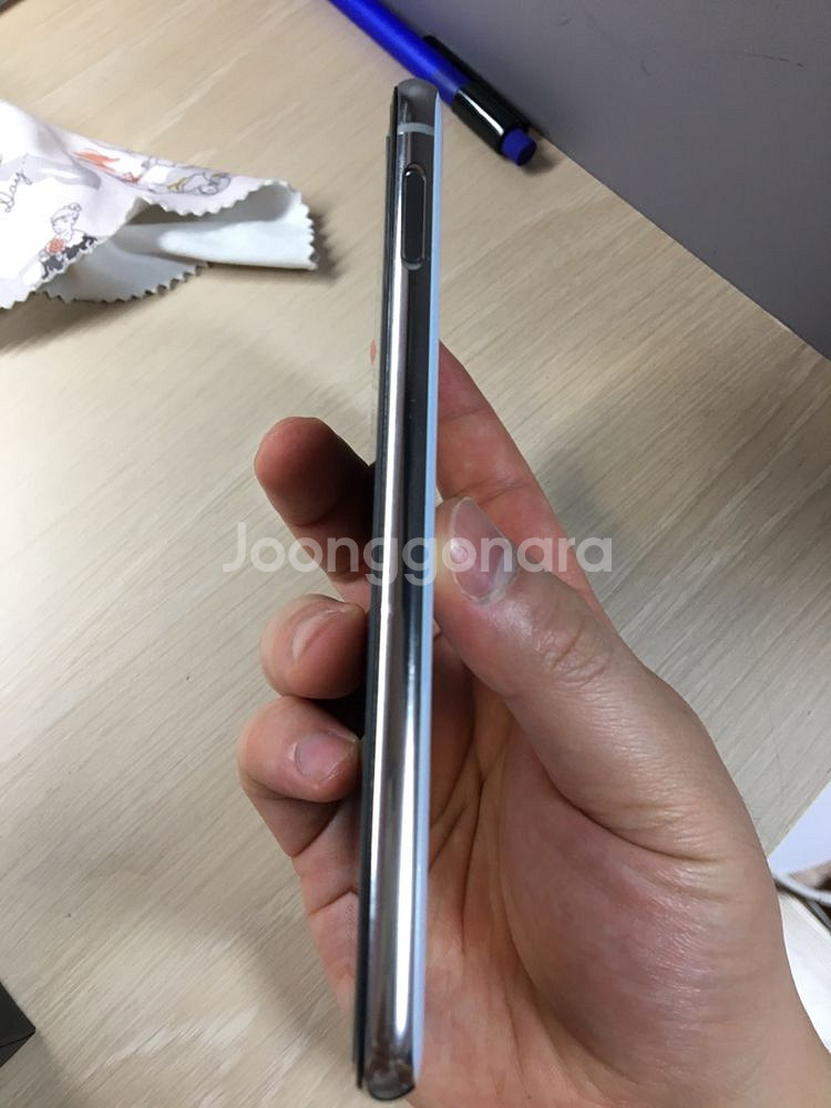 부산 갤럭시s10e 128G ss급 풀박스 팝니다--4