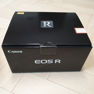 캐논 EOS R (신품급)